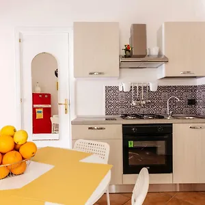 appartamento-biancaneve.sicilyhotelsitaly.net/