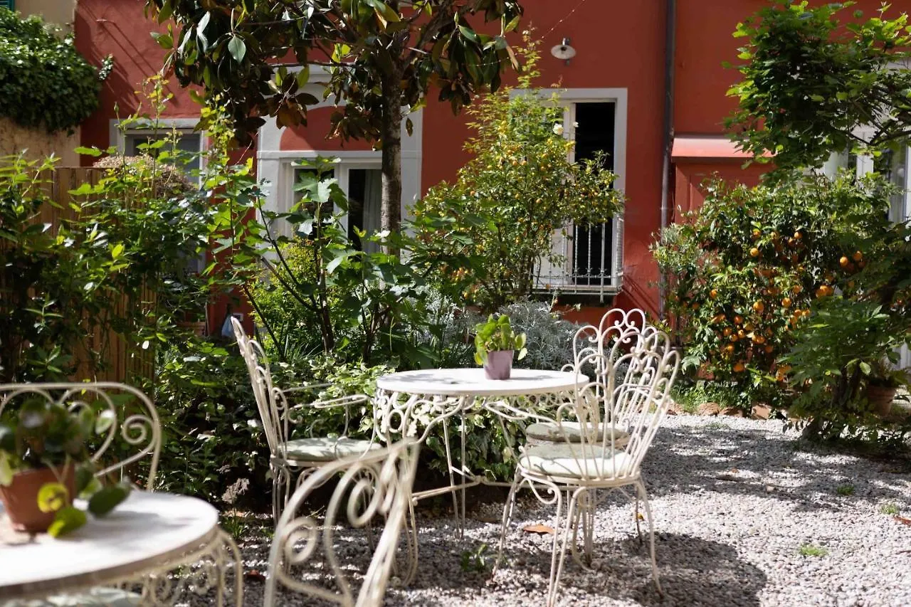 Secret Garden Firenze B&B Alojamento de Acomodação e Pequeno-almoço