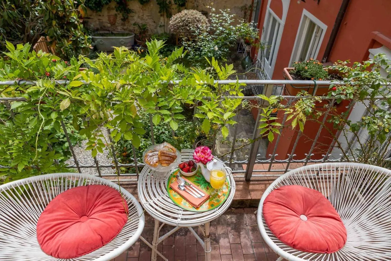 Secret Garden Firenze B&B Itália