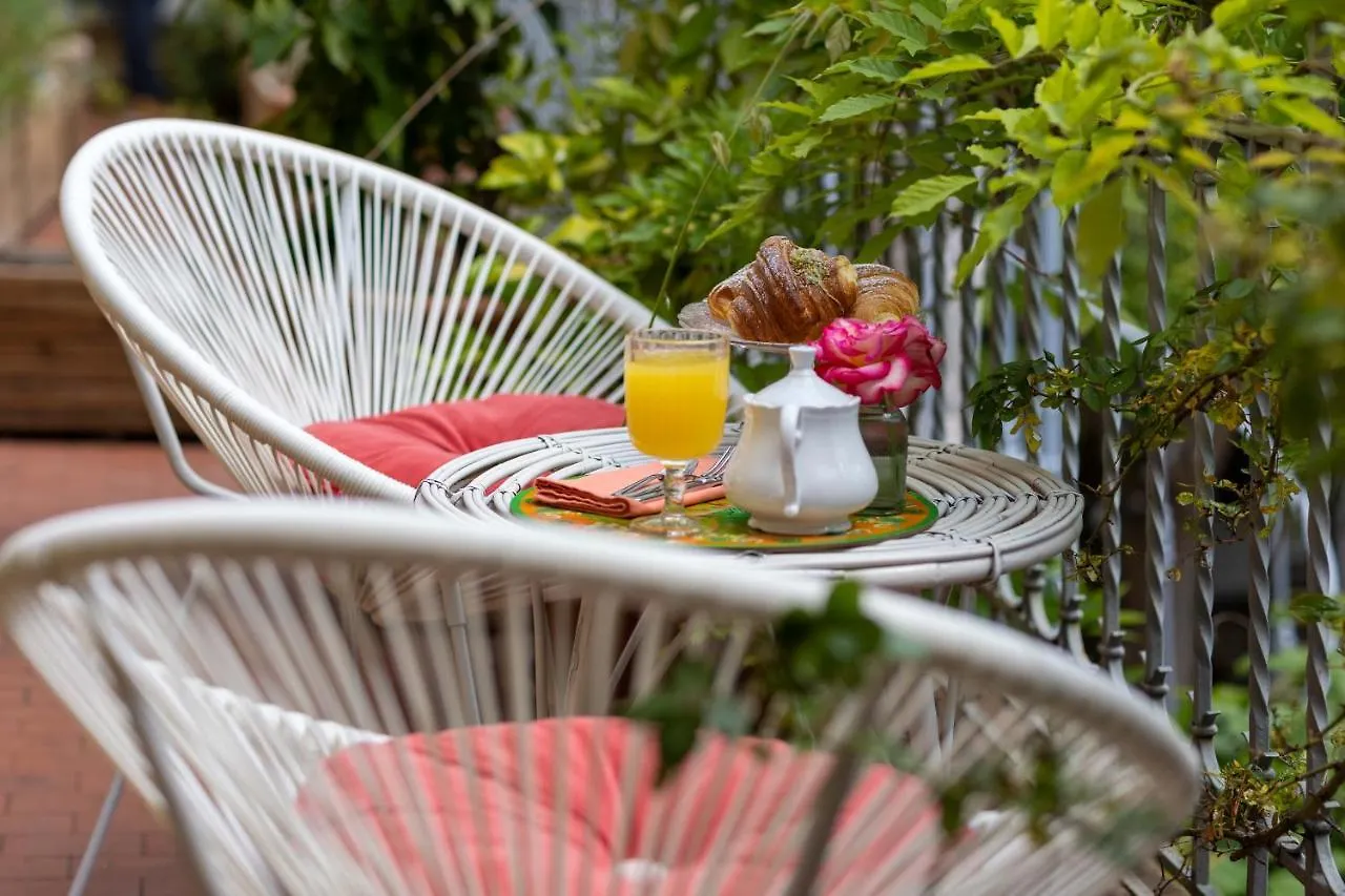 Alojamento de Acomodação e Pequeno-almoço Secret Garden Firenze B&B