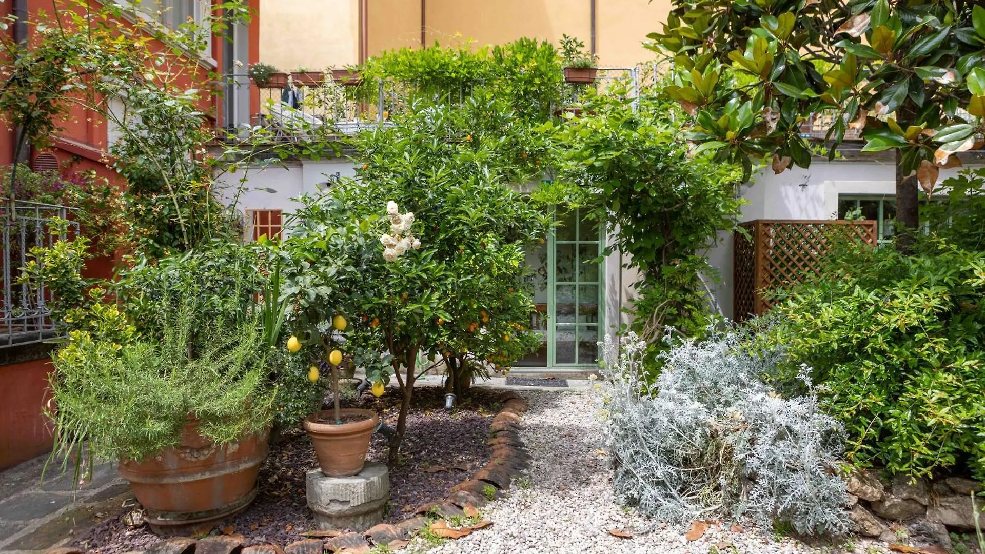Secret Garden Firenze B&B Itália